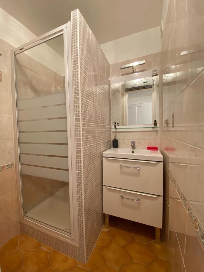 Les Locations Cinaureva « L'Argentiere » Apartment La Londe-les-Maures Exterior photo